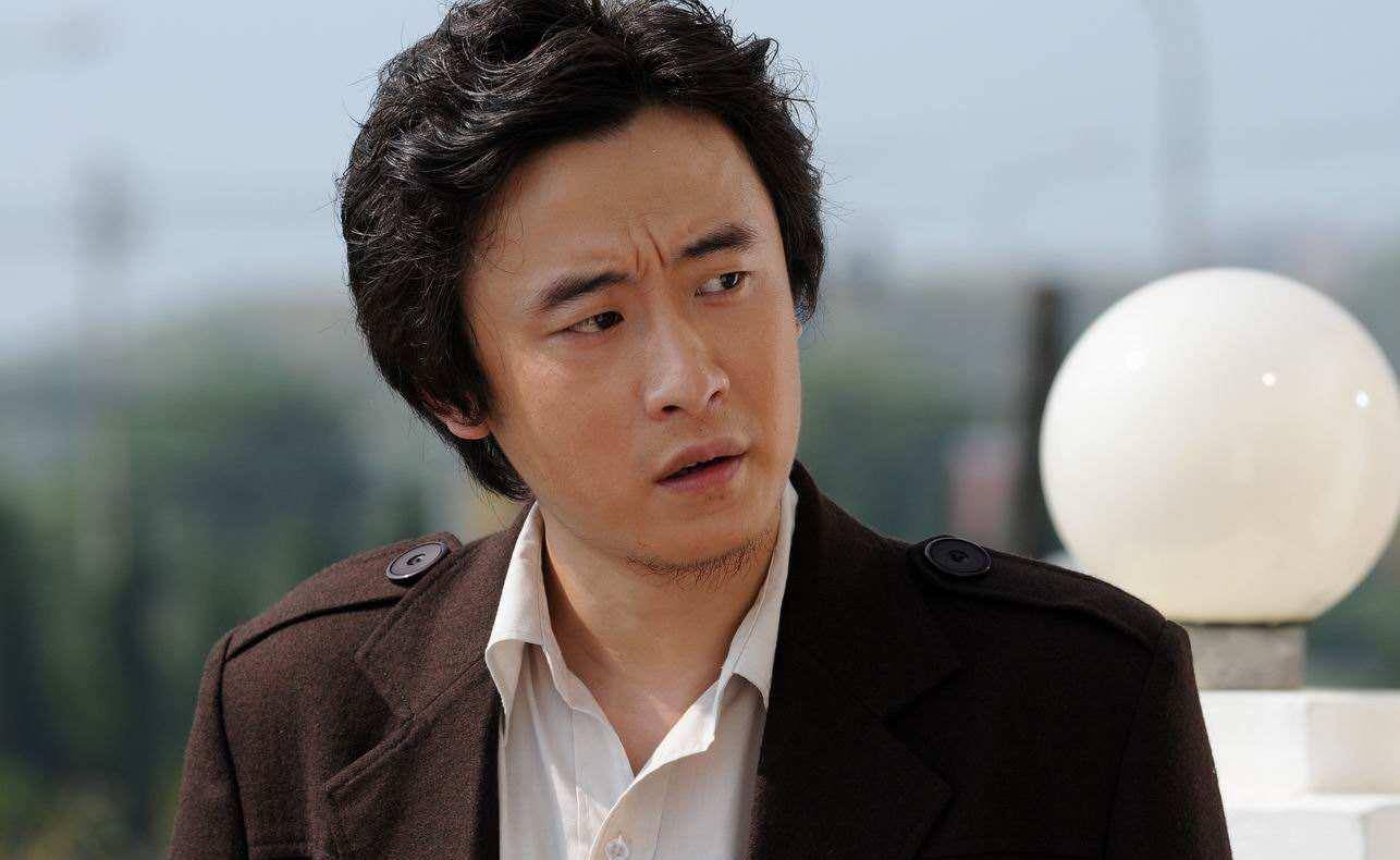 从《魔幻手机》到网络主播,李滨用了12年时间_作品_电影_陆小千