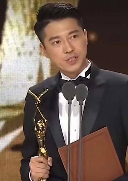 为了老婆"不接吻戏",照样能拿奖的"好男人"—王雷_李小萌_中戏_因为