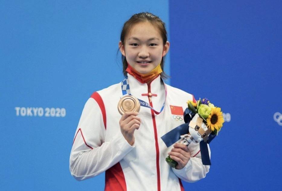 李冰洁短池400自超世界纪录_项目_自由泳