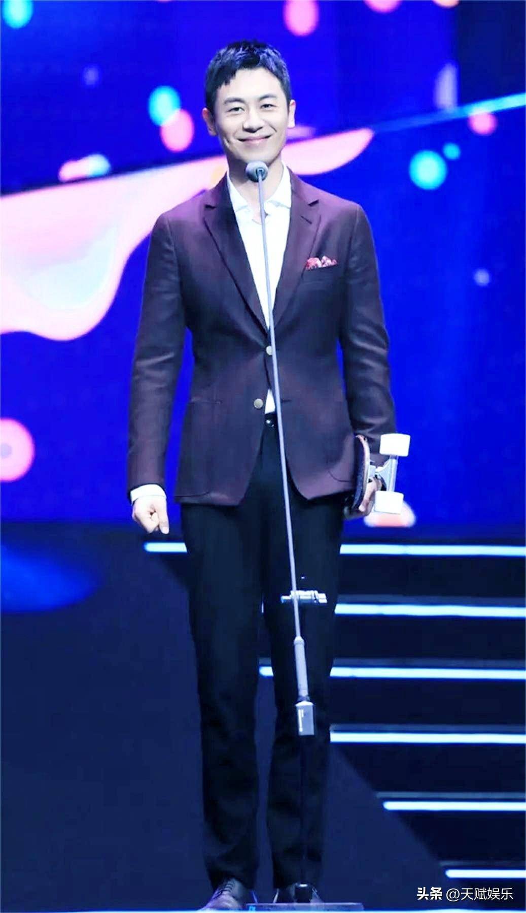 《蜗居》35集电视连续剧中小贝的饰演男演员文章美图片2_照片_生活