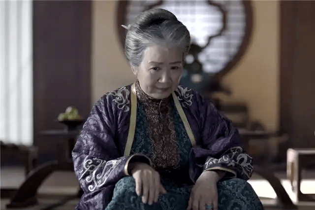 在《庆余年》中,范闲的奶奶到底是什么背景?