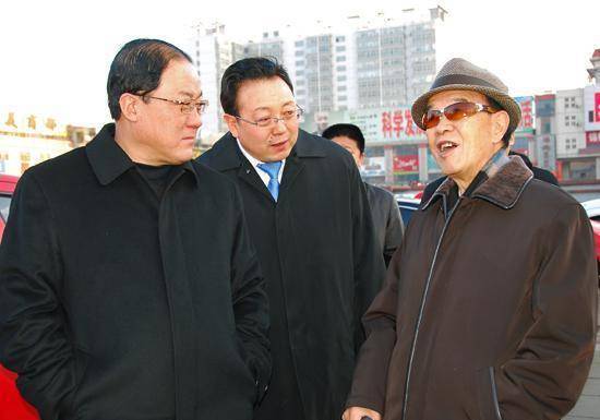 他13岁参加革命,58岁担任山西省委书记,为国奉献一生,享年96岁_李立功