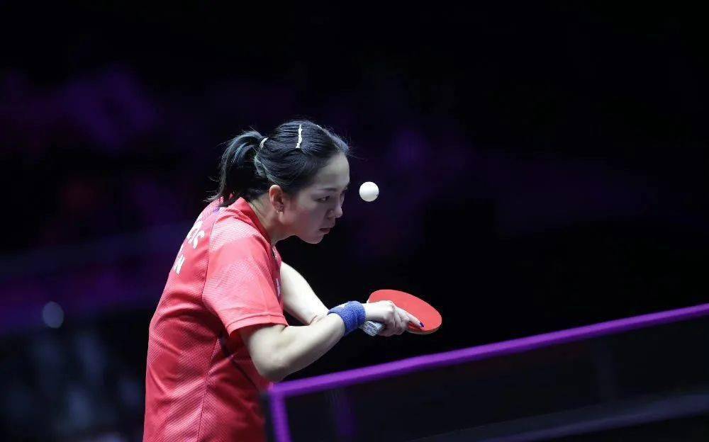 国乒奥运冠军逆转晋级,陈梦克服高抛发球,袁嘉楠首轮出局_乒乓球_世界