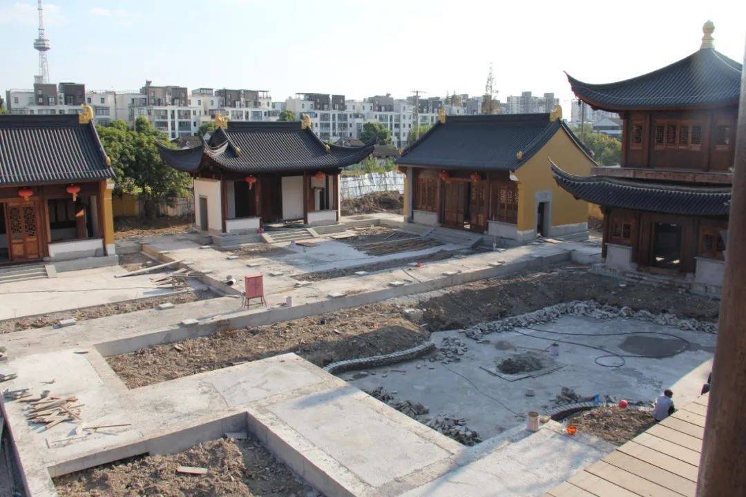 上海护国寺工地发现两件清朝文物!形似两门铁炮……_嘉定_物体_进行