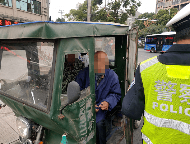 荆州交警：那类车辆整治持续停止中！