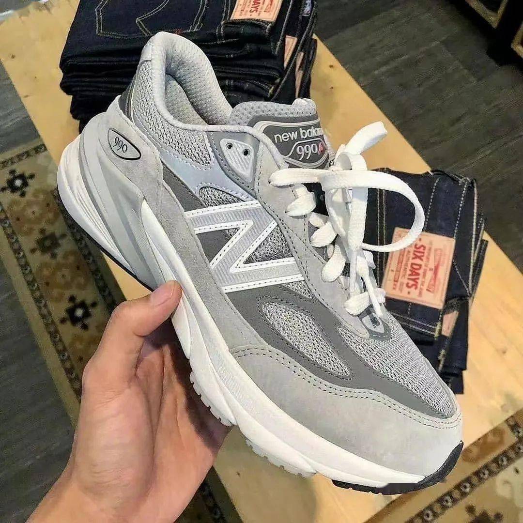 New Balance 990 V6型录正式公布，元祖灰配色公布！_Yeezy_Supreme_Santis