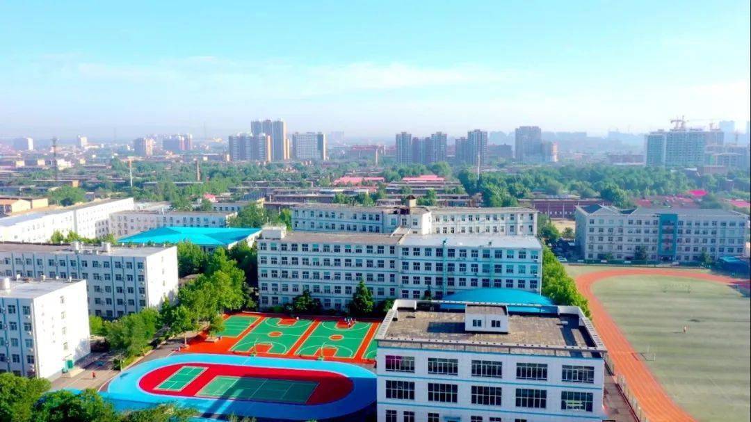 沙河二中: 一座心中有温度的学校_刘平原_闫建辉_课堂