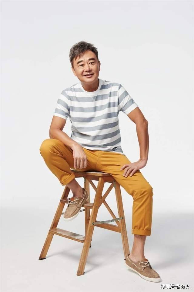 就像《把悲伤留给自己》亦或是《北京一夜》,很多现在还是能够随时哼