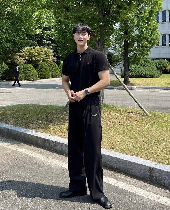高瘦男孩的夏季穿衣推荐,很简单也很帅_效果_全体_应用