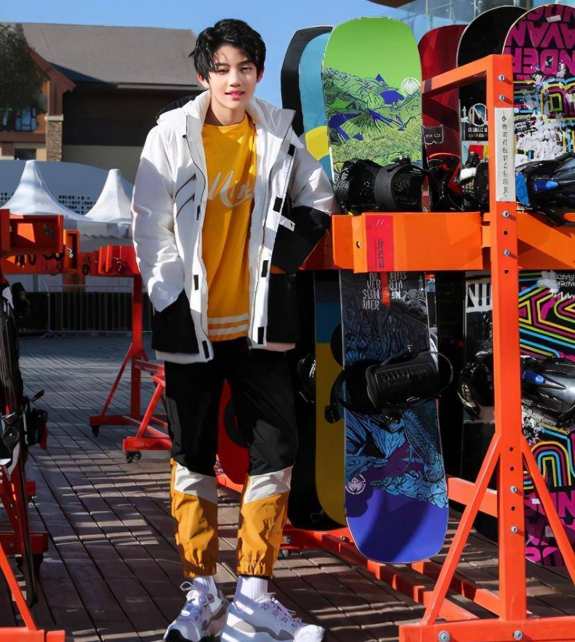 大时尚聊天曝光,青少年进娱乐圈真不是好事!_郭殿甲_女生_网友