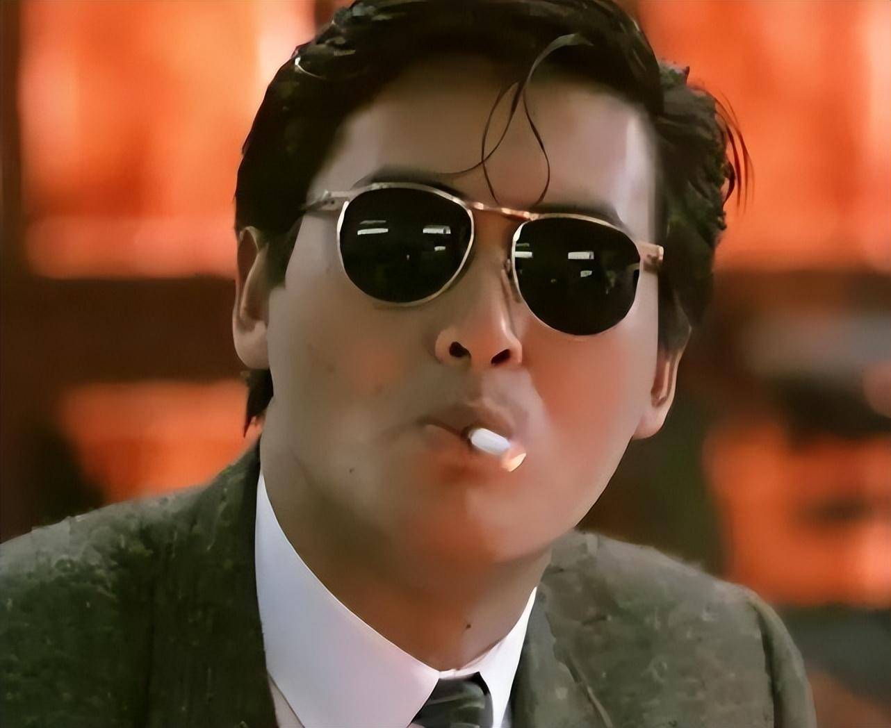 67岁周润发被偶遇!