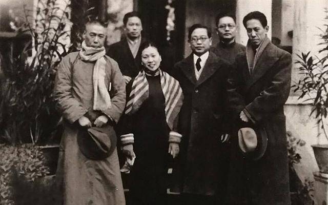 田汉闻一多为她痴迷,徐志摩给她捧过痰盂,绝代风华