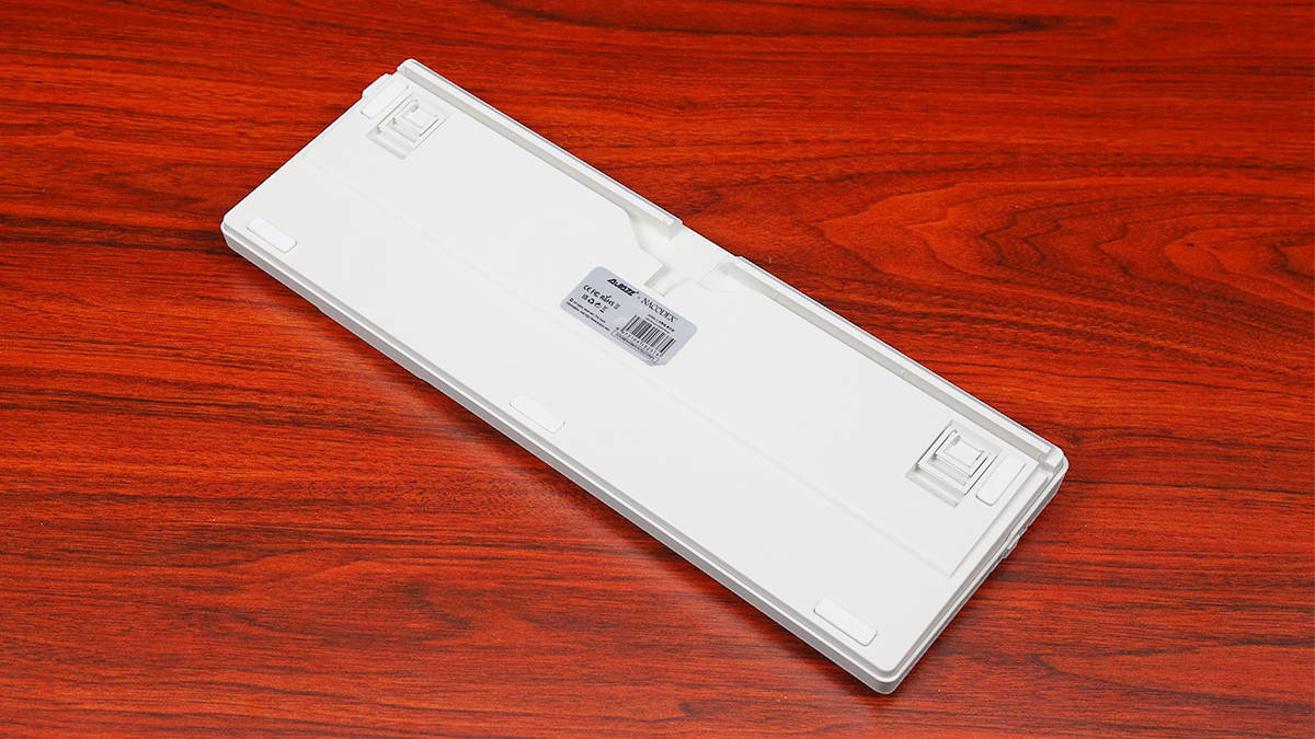 黑爵AK966无线三模游戏机械键盘评测：配置拉满，一步到位