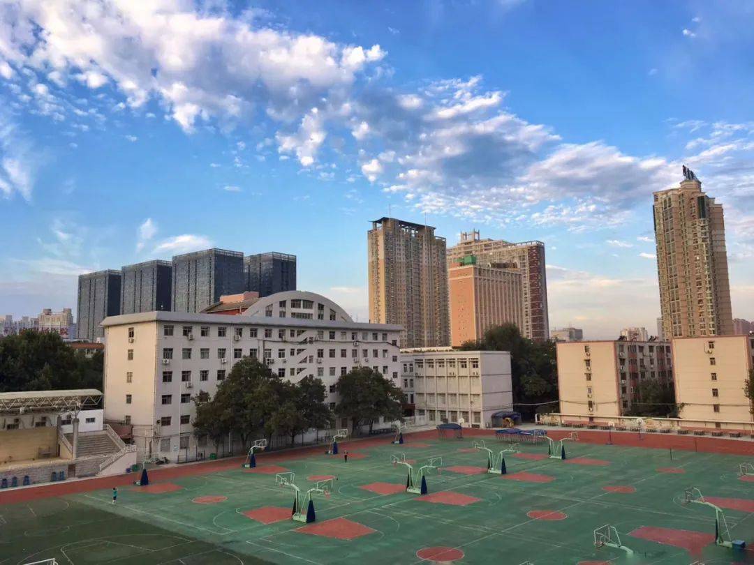 郑州高中学校专题系列——回民高级中学_教育_发展_教学班