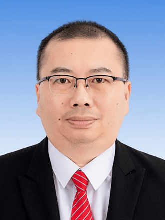 1张铭灿自从2015年开始积极参加无偿献血活动,六年间累计6次献血,总捐