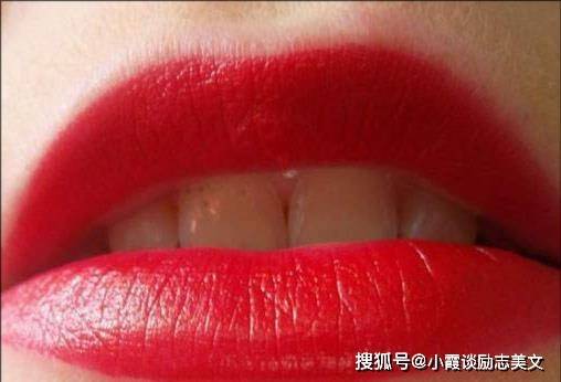 心理测试 选一个你喜欢的口红颜色 测你是不是男生最喜欢的类型 红色 粉色 性格