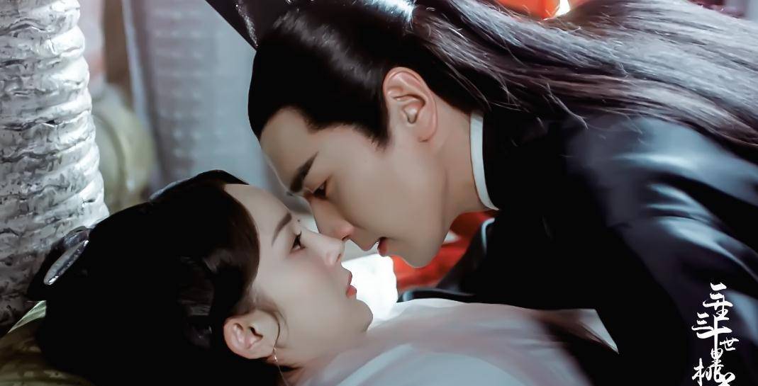 于朦胧的cp组合,有一对组合让你恨完后不得不祝福_杨幂_迪丽热巴