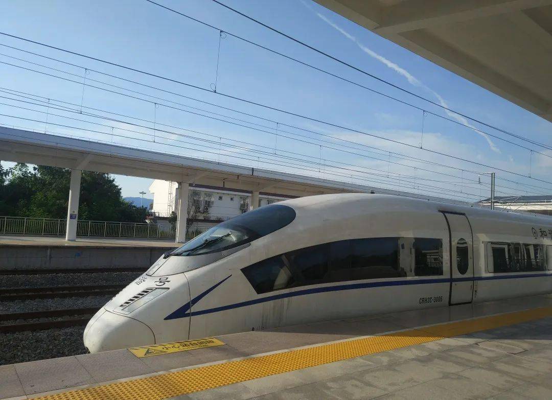 11月2日起,涪陵北火车站新增2趟列车