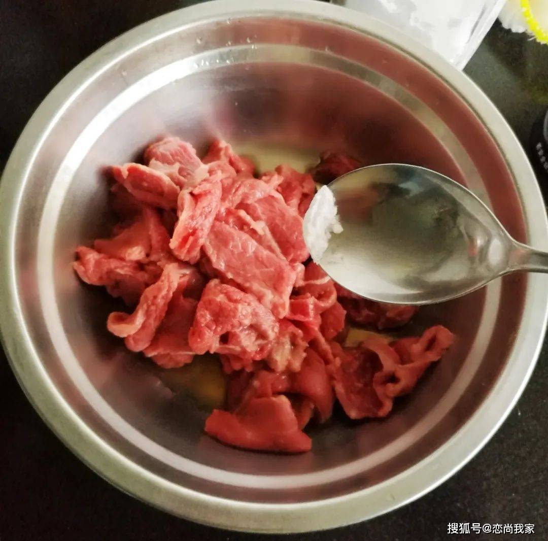 要立冬了，贴膘的牛羊肉吃起来，那10个牛羊肉菜第一个我就喜好