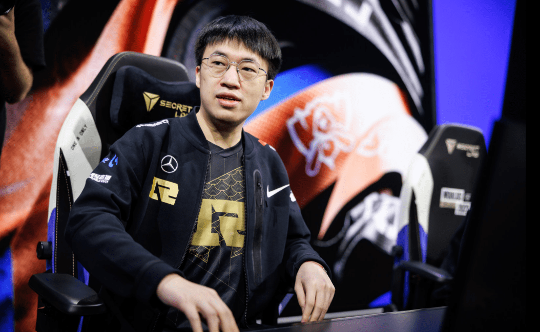 这件事情不止是今年在传,在2021年的时候,也曾传出过这样的消息.