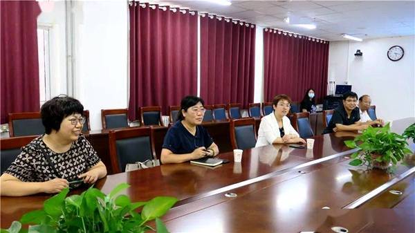 倾注心血育英才——记全国优秀教师衡水市饶阳中学校长王晓莉_教学