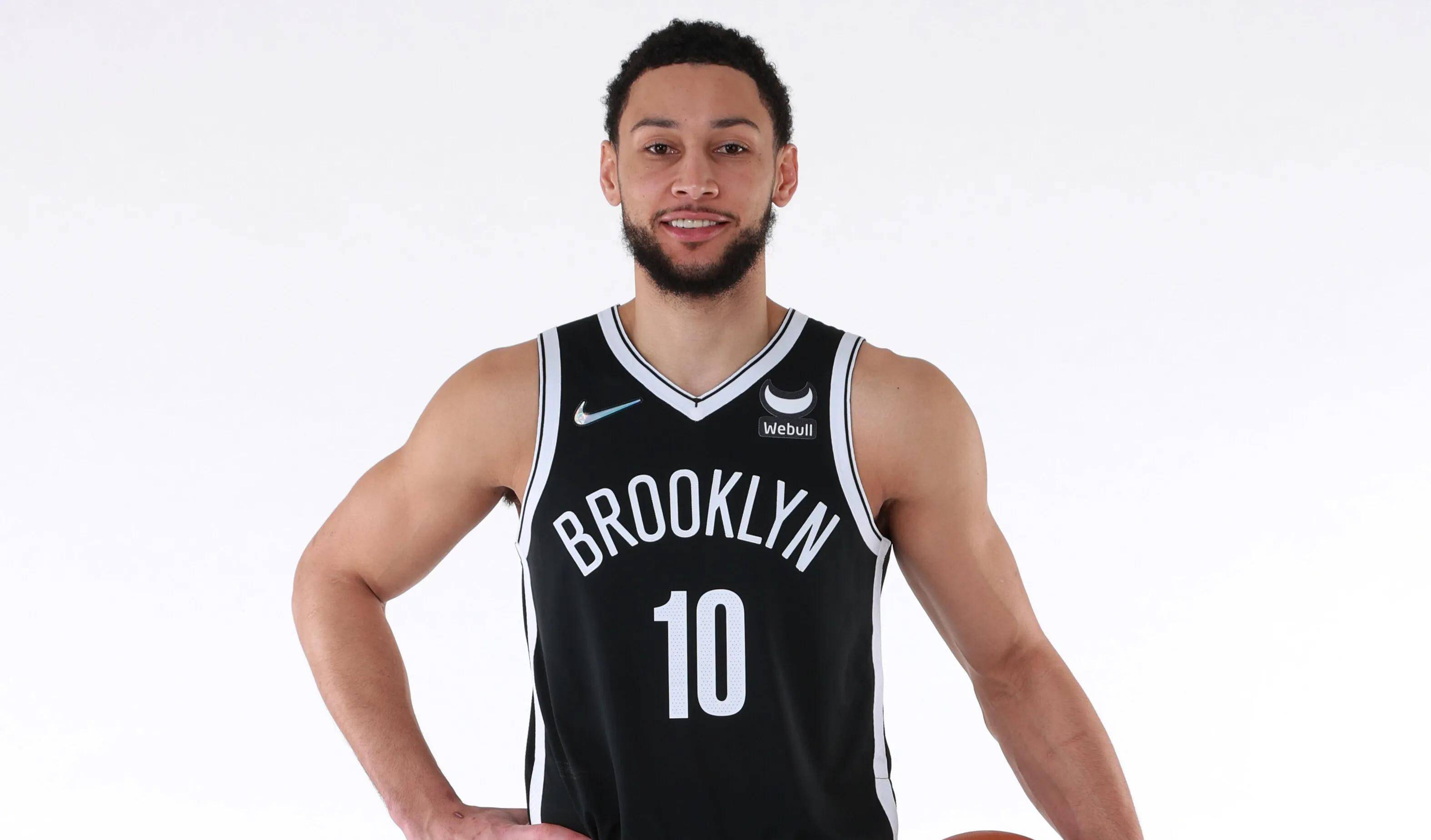 欧文停赛,本西蒙斯受伤,篮网只剩杜兰特一人苦苦支撑_篮网对欧文停薪