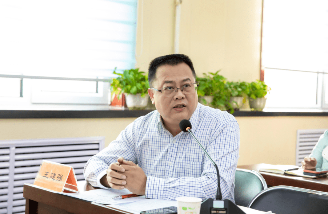 山西禾伴公益服务中心主任 杜 杰大赛组委会邀请三位省级志愿服务领域