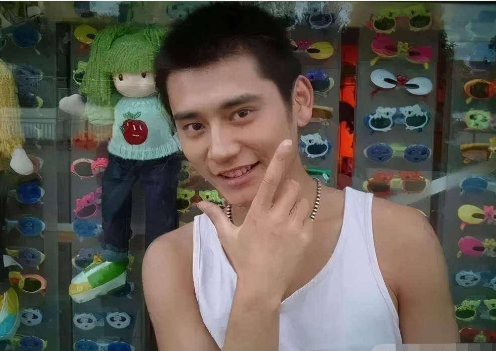 钱枫发福对比王一博太惨烈,年轻时气质胜过小鲜肉_减肥_电视_身材