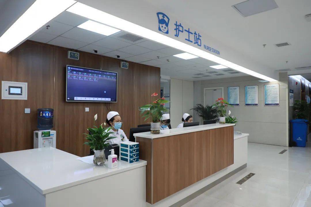 加入富顺爆料聊天群快来和富贵儿摆龙门~来源:富顺县人民医院编辑