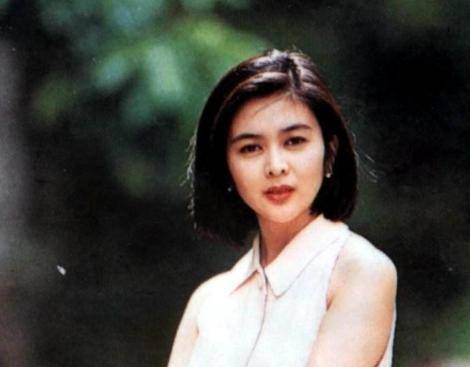 1986年，陈美琪被气流产，关之琳致电其母：你女儿不克不及下蛋