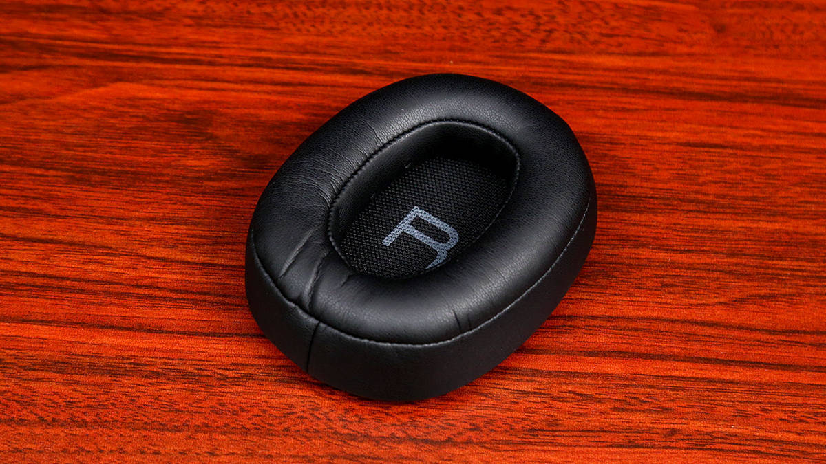 美加狮P.I.L.O.T.5游戏耳机评测:听音辩位好选择