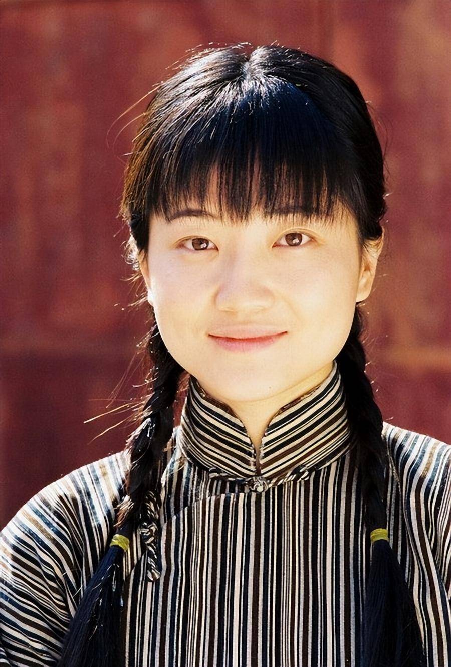 最后,2008年郭可宇拍摄了《完美新娘》,与同剧组演员章贺相识了.