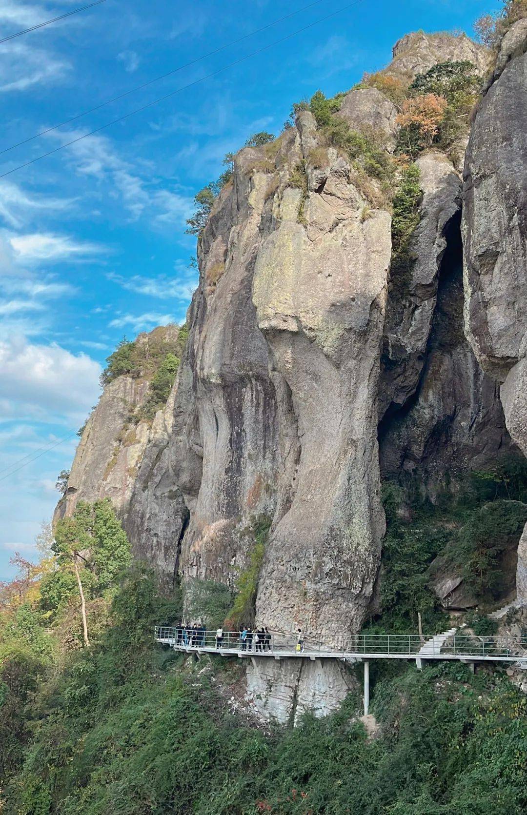 勇者之旅‖11.13穿越十里铁甲龙，探幽露台第一奇洞，怀古明岩寺（欢送团队定造）