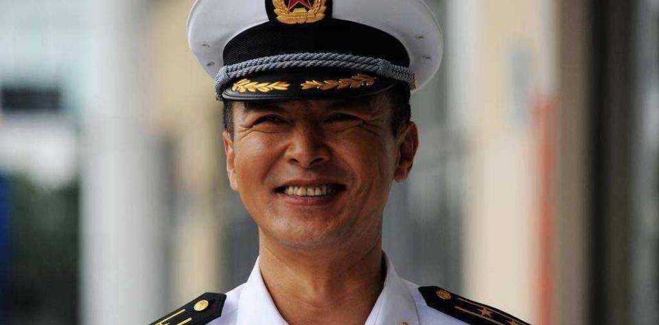 《火蓝刀锋》:谁的综合素养是最高的_向羽_武钢_巴郎