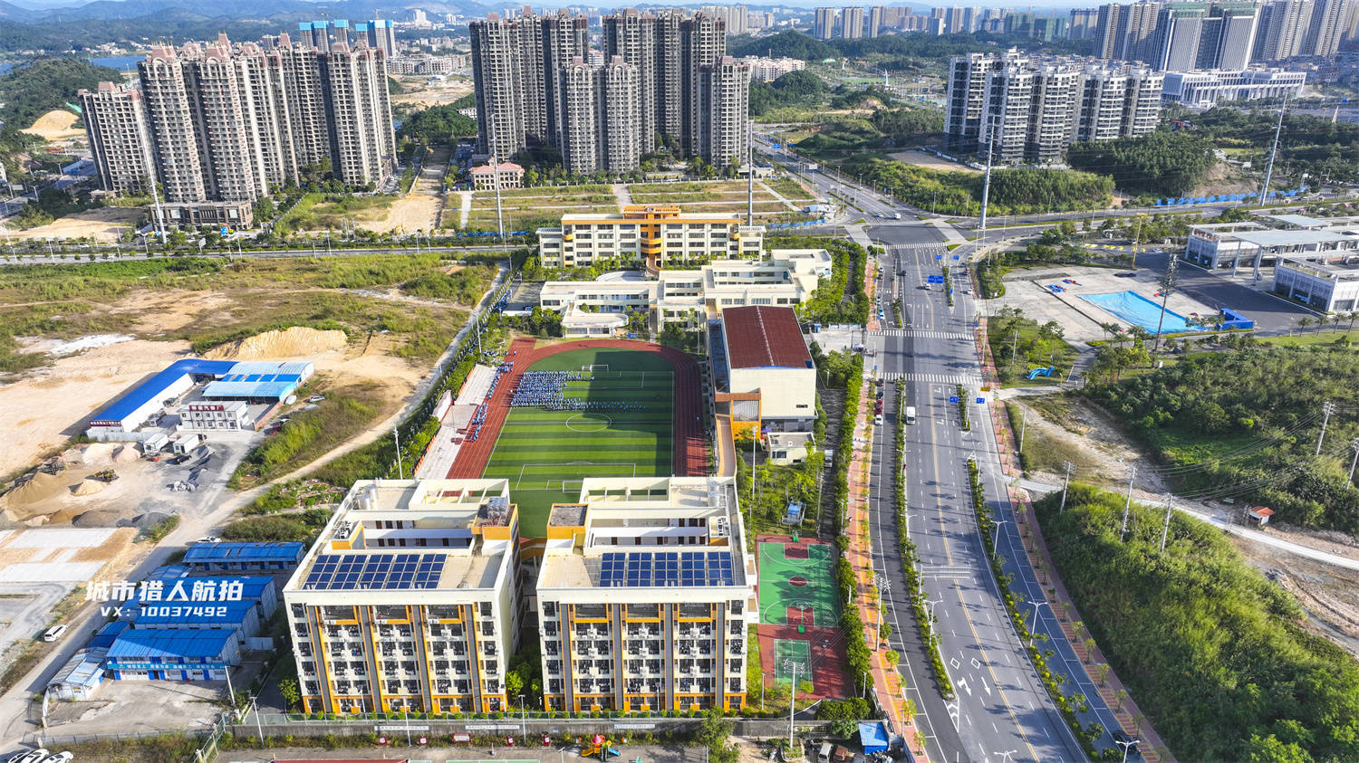 《航拍防城港》第一集:防城港市金湾中学_用地_招生_规模