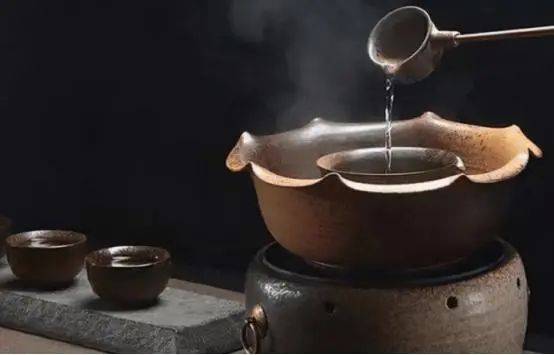 营养学行家:温酒有"3好",早知早受益_酿造_方式为_酒精