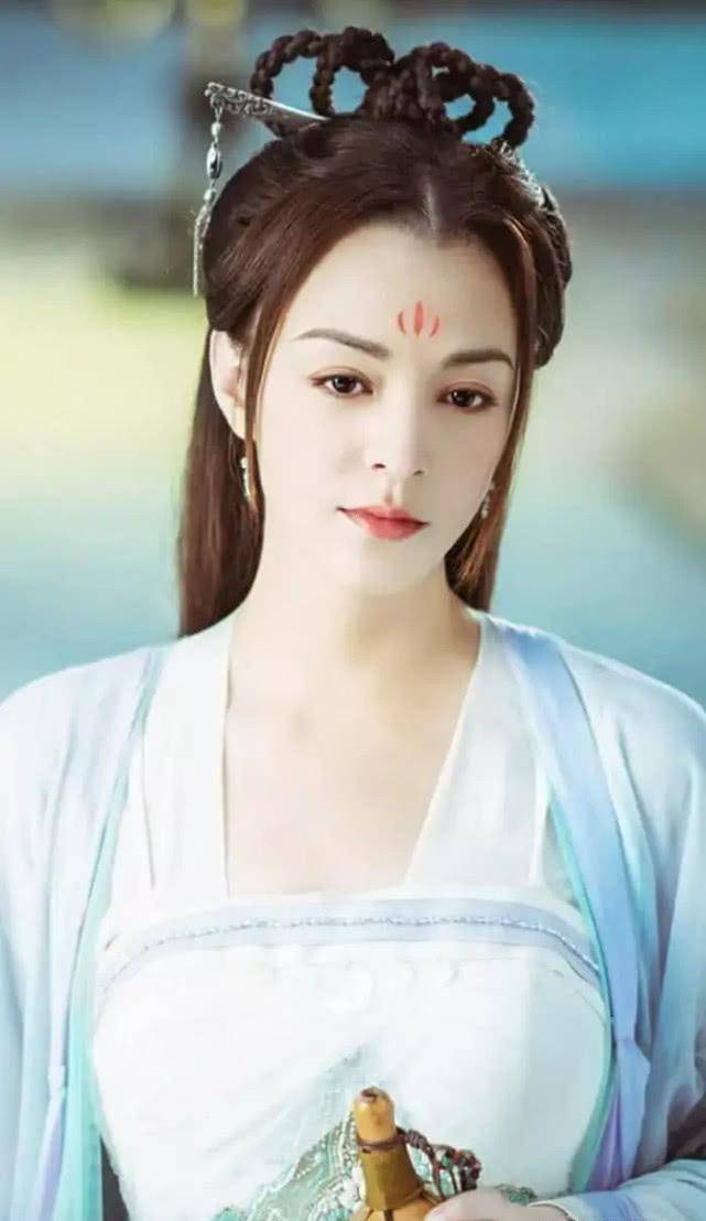 而在这之后的电视剧《神鬼八阵图》中,刘洋在其中饰演了杨玉