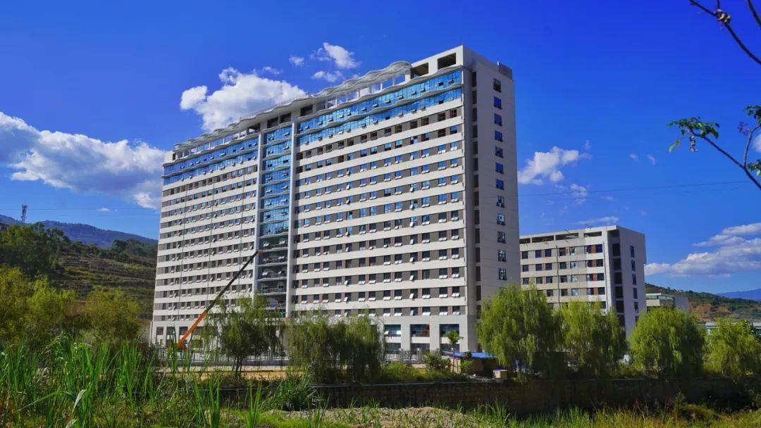 云县所有人:您有一份云县人民医院新院的预览哦!_服务_环境_中心