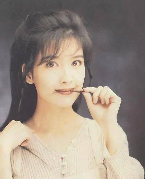 "时尚玉女"周慧敏的坎坷爱情,她的故事比你想的更狗血_陈德彰_倪震