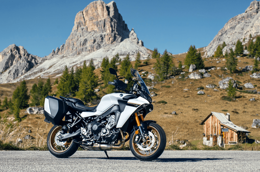 yamaha 2023 tracer 9 运动旅行车 户外特写_搜狐汽车_搜狐网