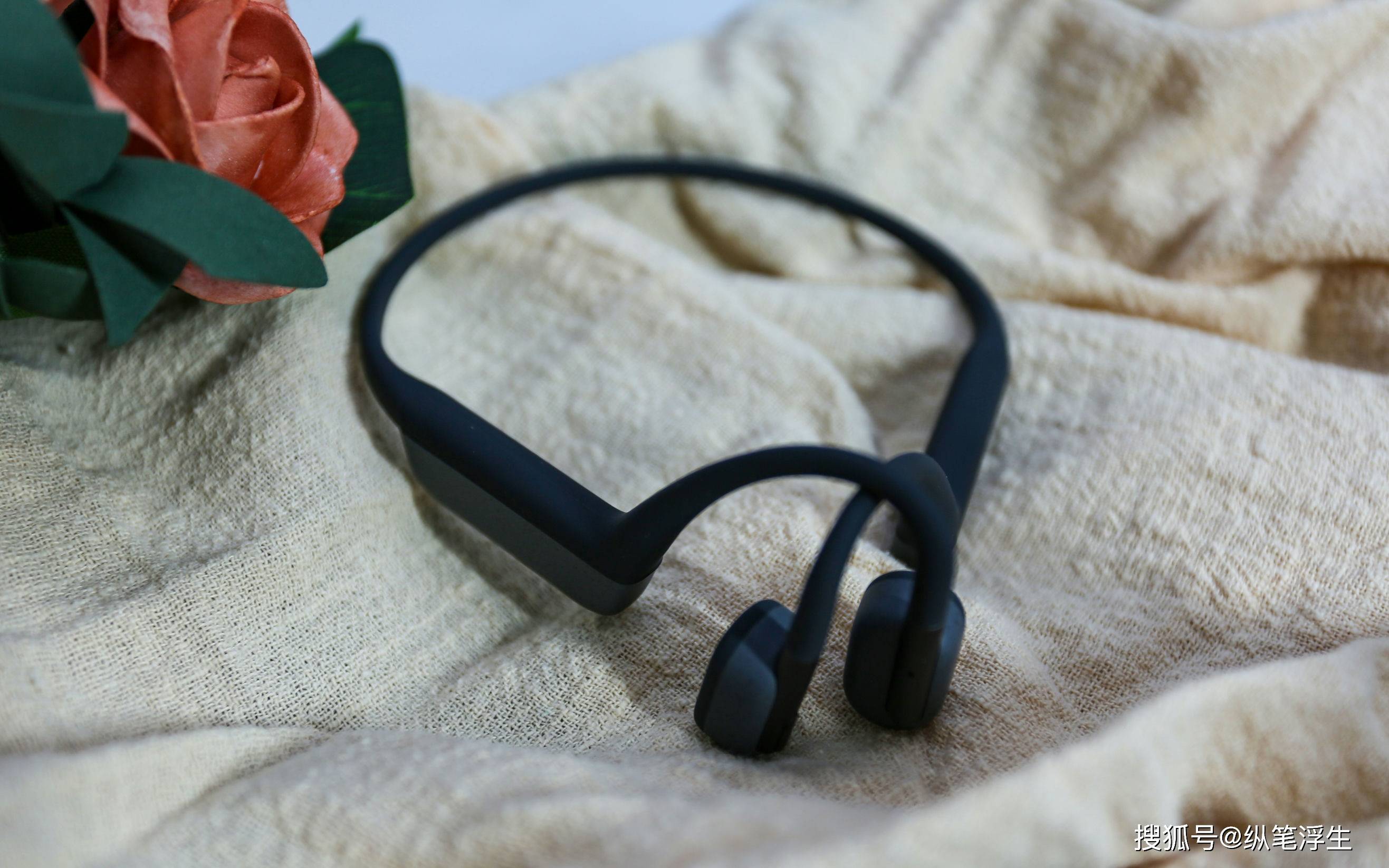 双十一已入,为运动而声,小米(mi)首款真骨传导耳机使用测评