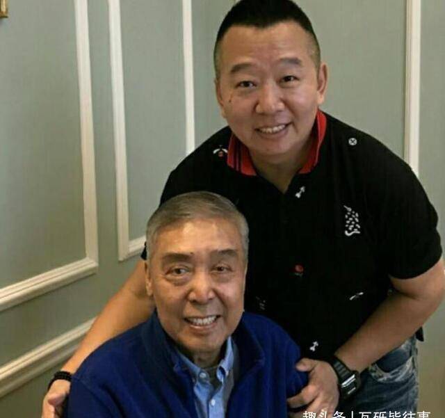 他是侯耀华的儿子,却活出了郭德纲的样子,不说相声的原因很现实_侯军_素描_表演
