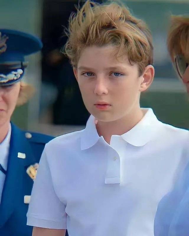 身高2米像王子,伊万卡当伴娘更耀眼_造型_新娘_巴伦