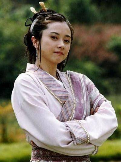 何美钿:吴彦祖都曾为她如痴如醉,如今47岁仍是单身_仪琳_观众_金庸