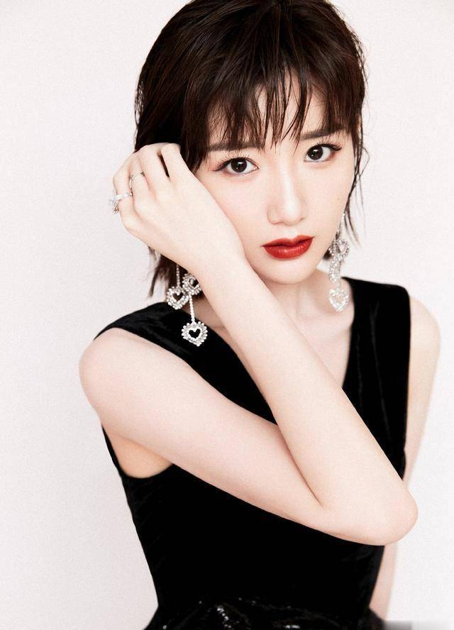 毛晓彤太漂亮了,长相甜美很有优势,不愧为"最甜美女星"