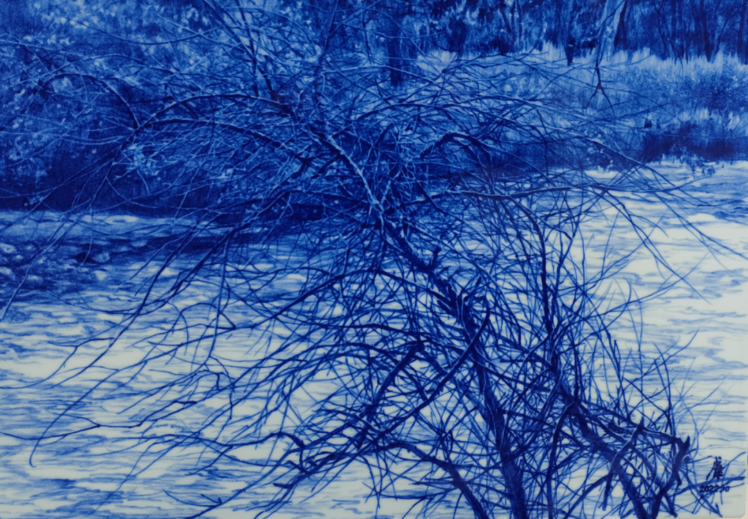 lot 142卢伟 青花观岸听水瓷板成交价:rmb 230,000lot 30徐国琴 釉下