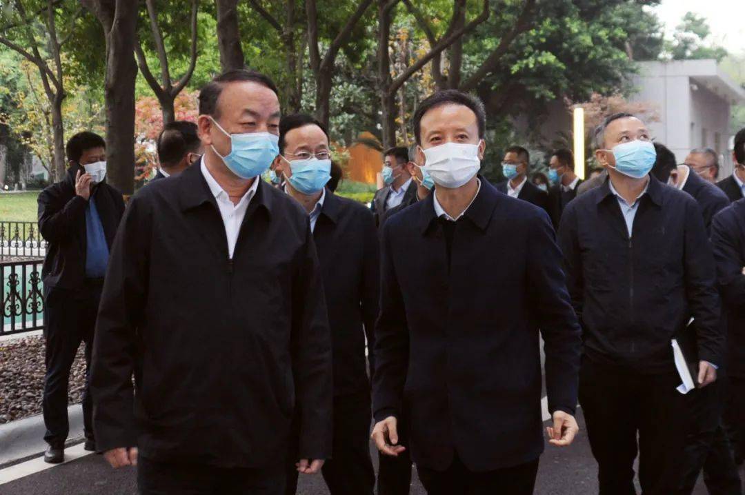 成都市金牛区委书记周德强一行到中铁八局对接工作_发展_建设_交流会