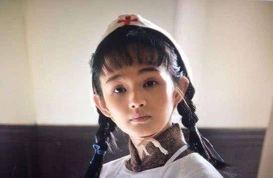 觉得一名女护士眼熟,最后发现是结婚一年的妻子_张行忠_王明佳_小护士