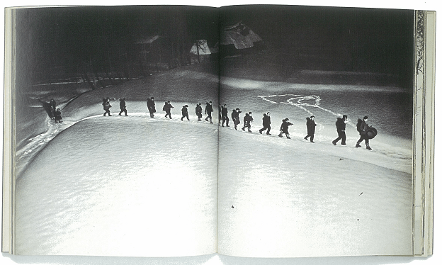 日本写真集史1956-1986》连载4 - 滨谷浩《雪国》_摄影_文化_民俗