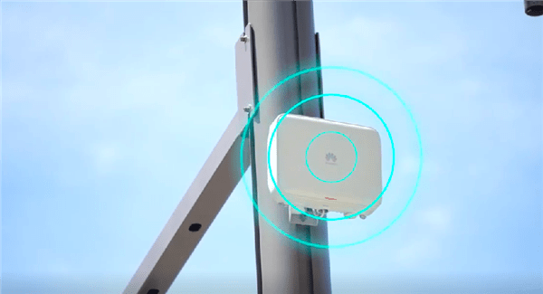 深圳上万路灯装鸿蒙系统,华为盯上的"肥肉",藏着千亿级市场_智慧_建设